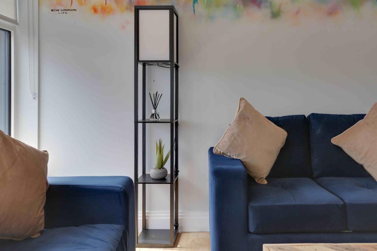 New London Life Executive Apartments Челмсфорд Екстериор снимка