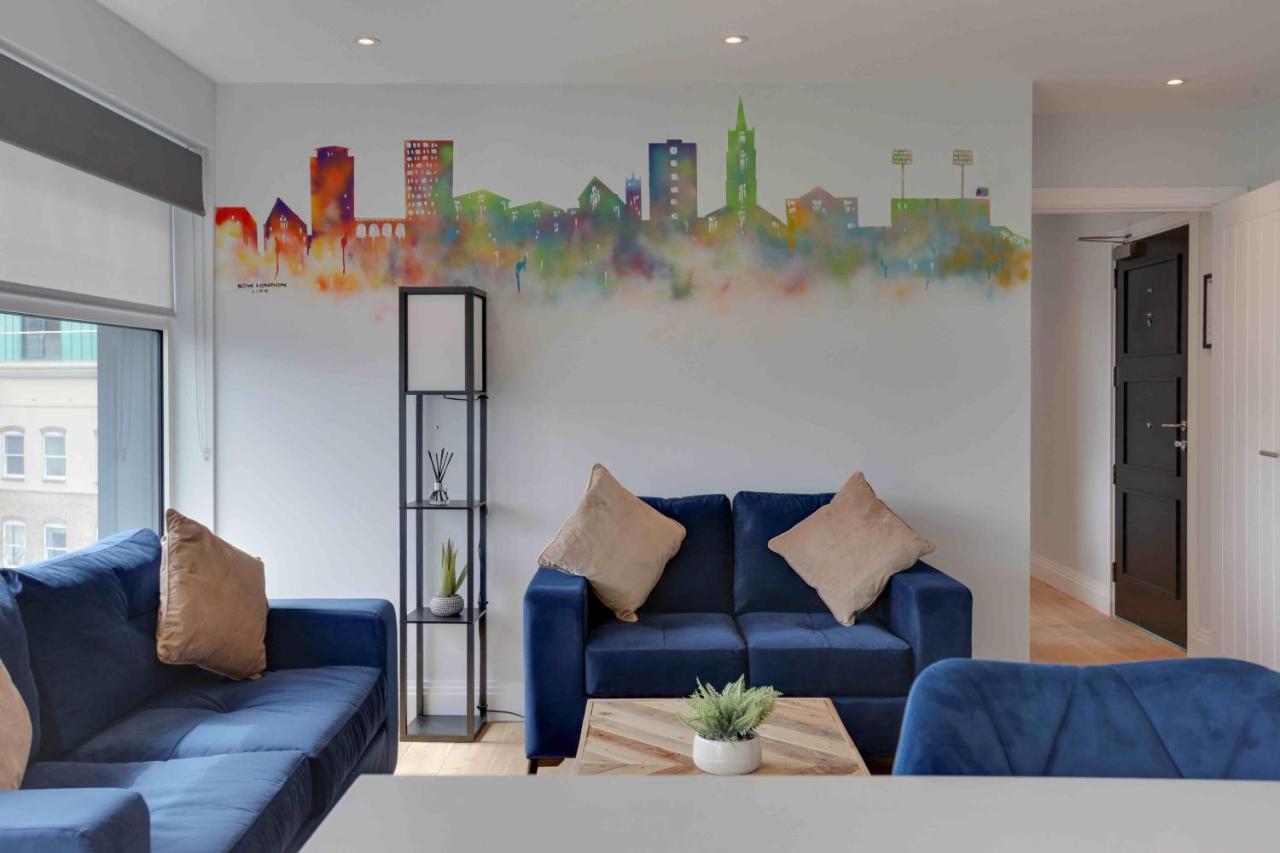 New London Life Executive Apartments Челмсфорд Екстериор снимка